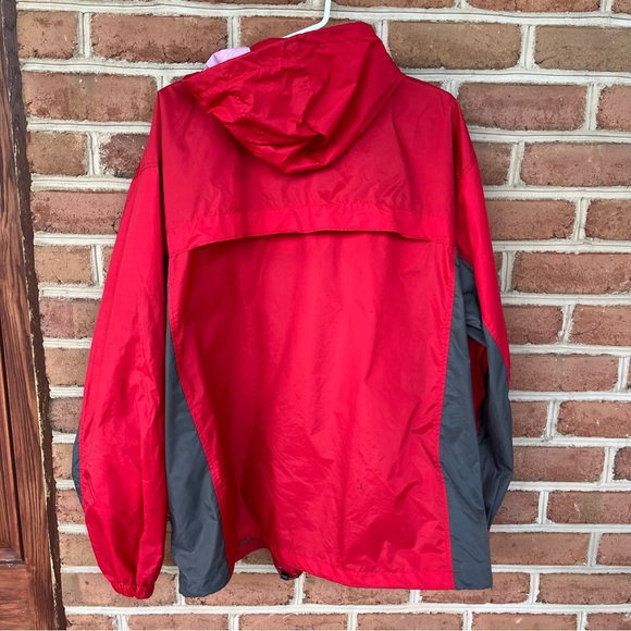 Columbia Red and Gray Windbreaker for Active Adventures - Picture 12 of 14